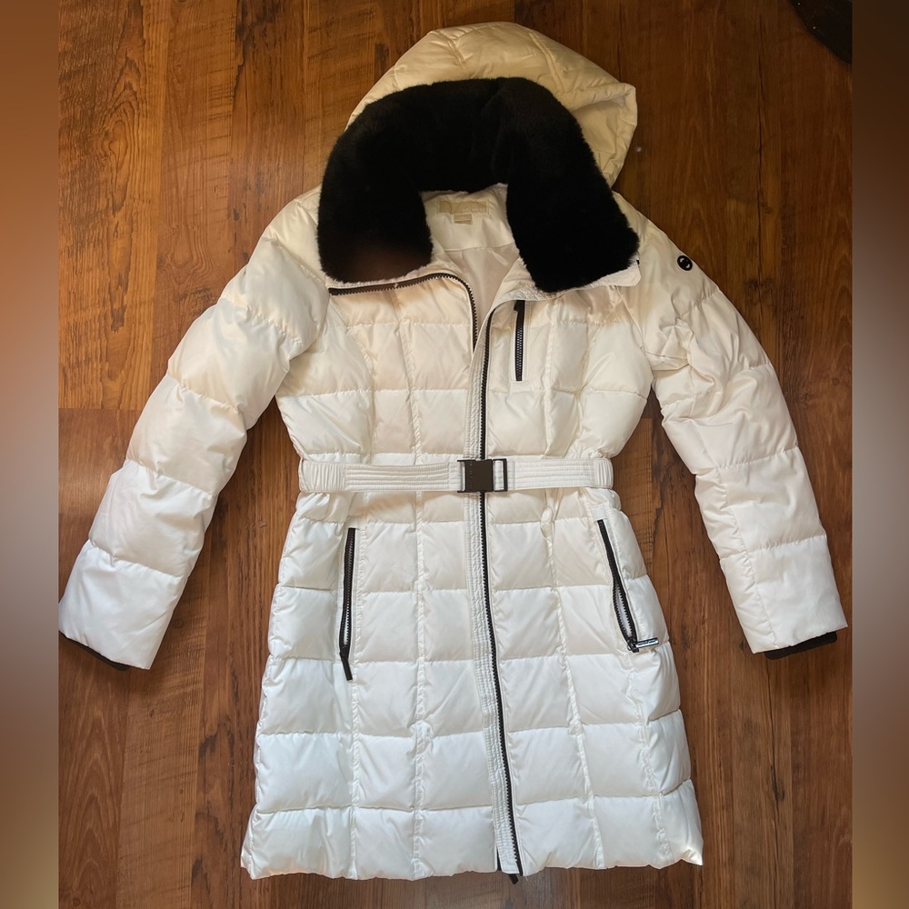 Michael Kors Puffy Winter Coat Size Women’s Medium